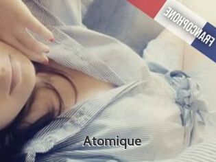 Atomique
