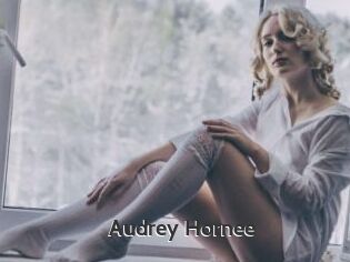 Audrey_Hornee