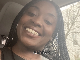 Aahnyx