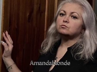 Amandablonde