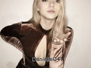 Danielle041