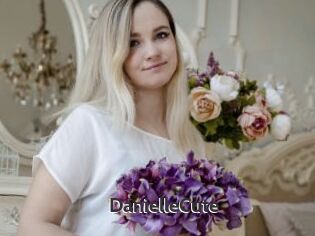 DanielleCute