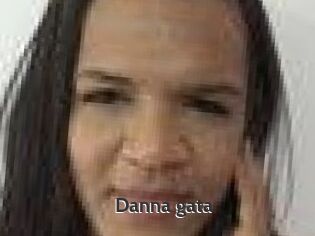 Danna_gata