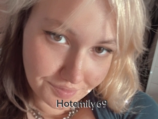 Hotemily69