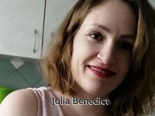 Julia_Benedict