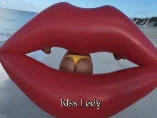 Kiss_Ledy