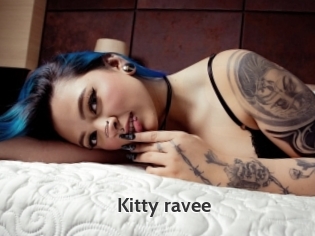 Kitty_ravee