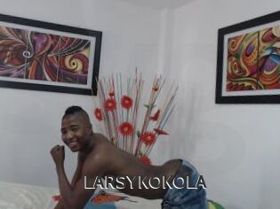 LARSYKOKOLA