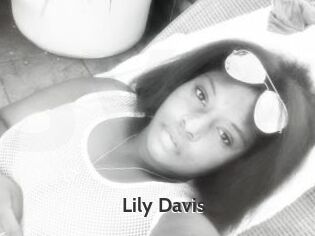 Lily_Davis