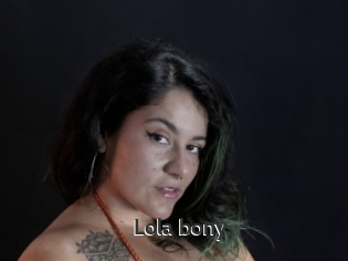 Lola_bony