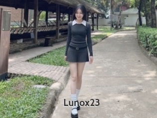 Lunox23