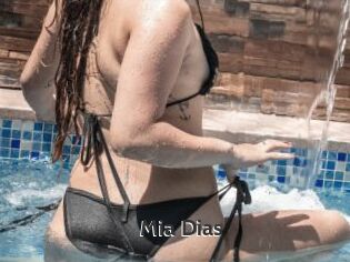 Mia_Dias