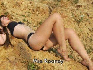 Mia_Rooney