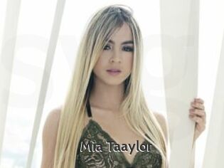 Mia_Taaylor