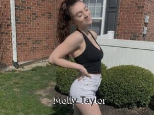 Molly_Taylor