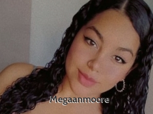 Megaanmoore