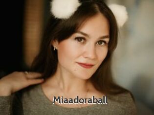 Miaadoraball