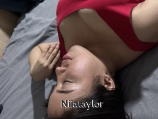 Niiataylor