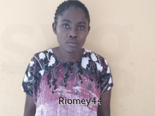 Riomey44