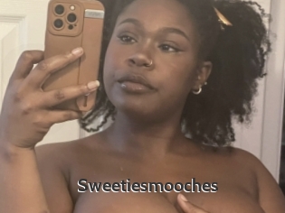 Sweetiesmooches