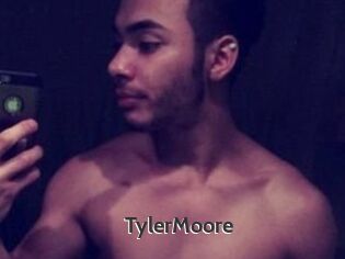 Tyler_Moore