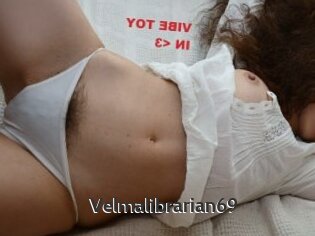Velmalibrarian69