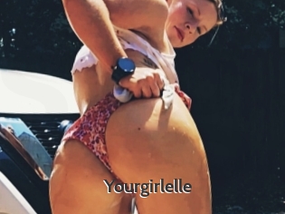 Yourgirlelle