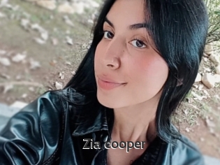 Zia_cooper